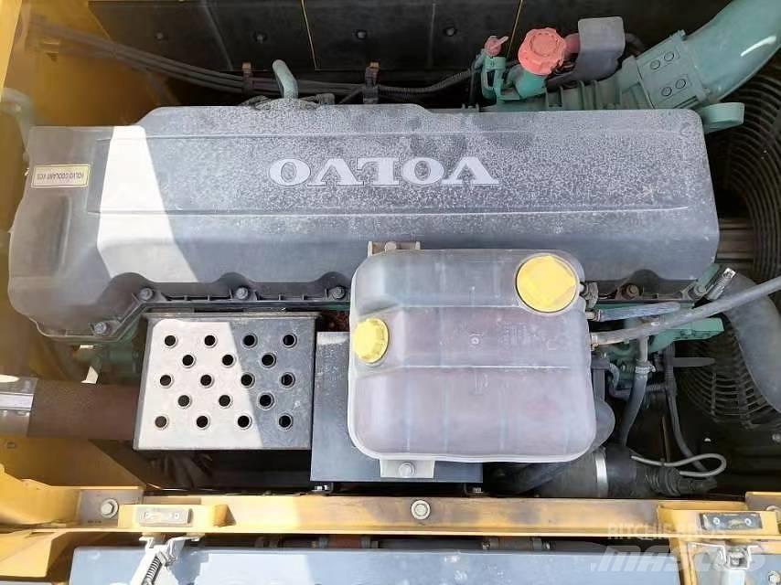 Volvo EC 380 D Roomikekskavaatorid