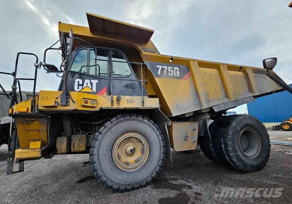 CAT 775 G Liigendraamiga pinnaseveokid
