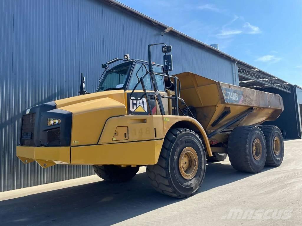 CAT 740B Liigendraamiga pinnaseveokid