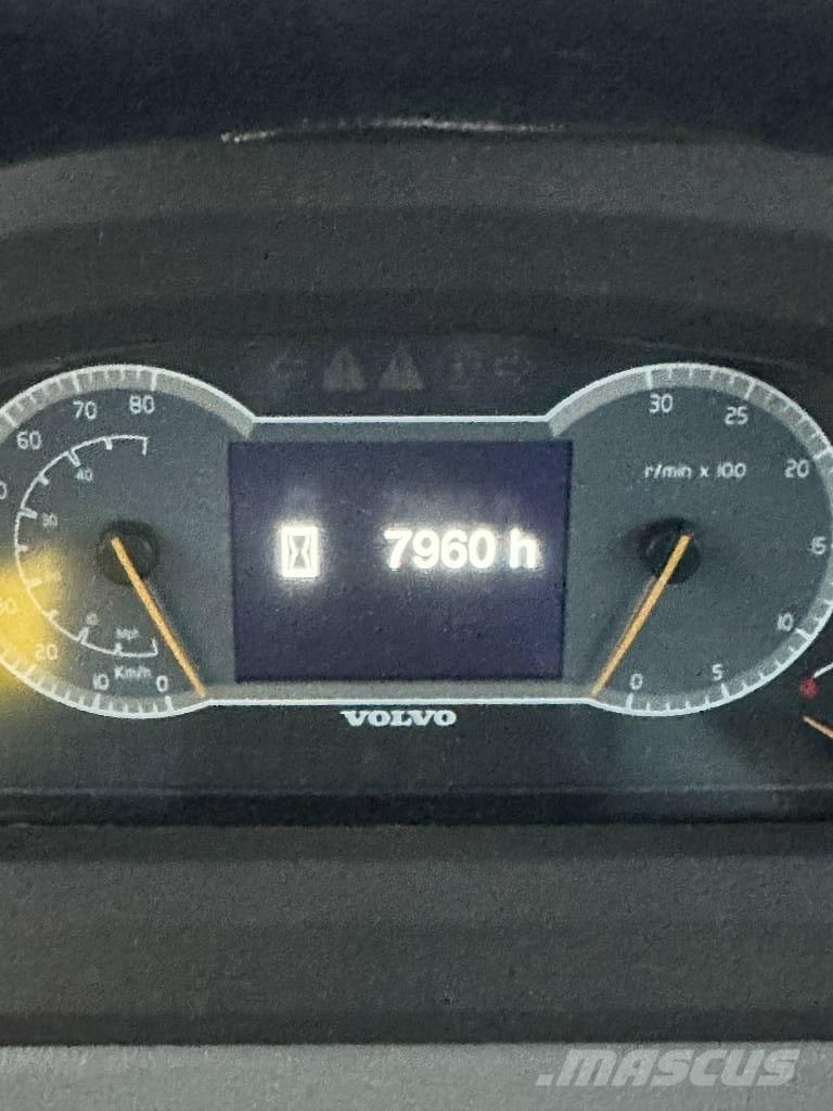 Volvo A 30 G Liigendraamiga pinnaseveokid