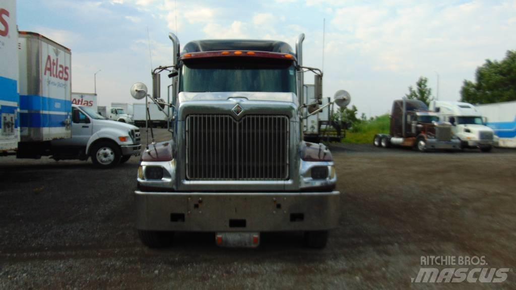 International 9900 i Sadulveokid