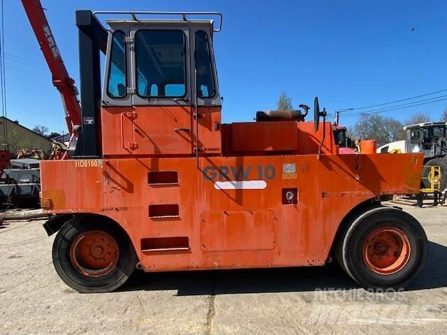 Hamm GRW 10 Pneumorehvidega rullid