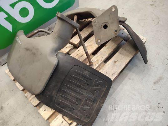 Atlas AR 65 fender Kabiinid