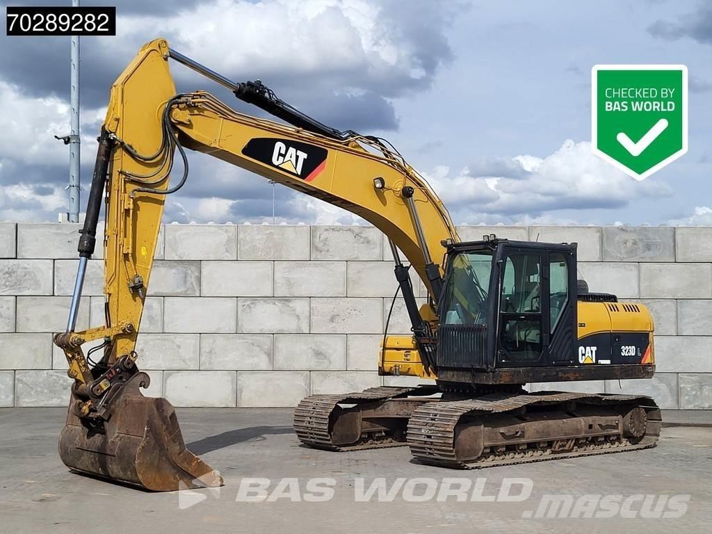 CAT 323 D L Roomikekskavaatorid