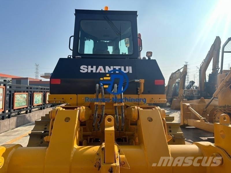 Shantui SD 22 Buldooserid