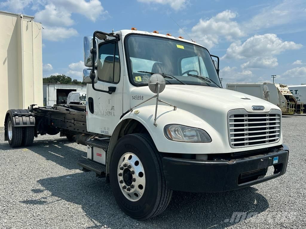 Freightliner M2 Prügiautod