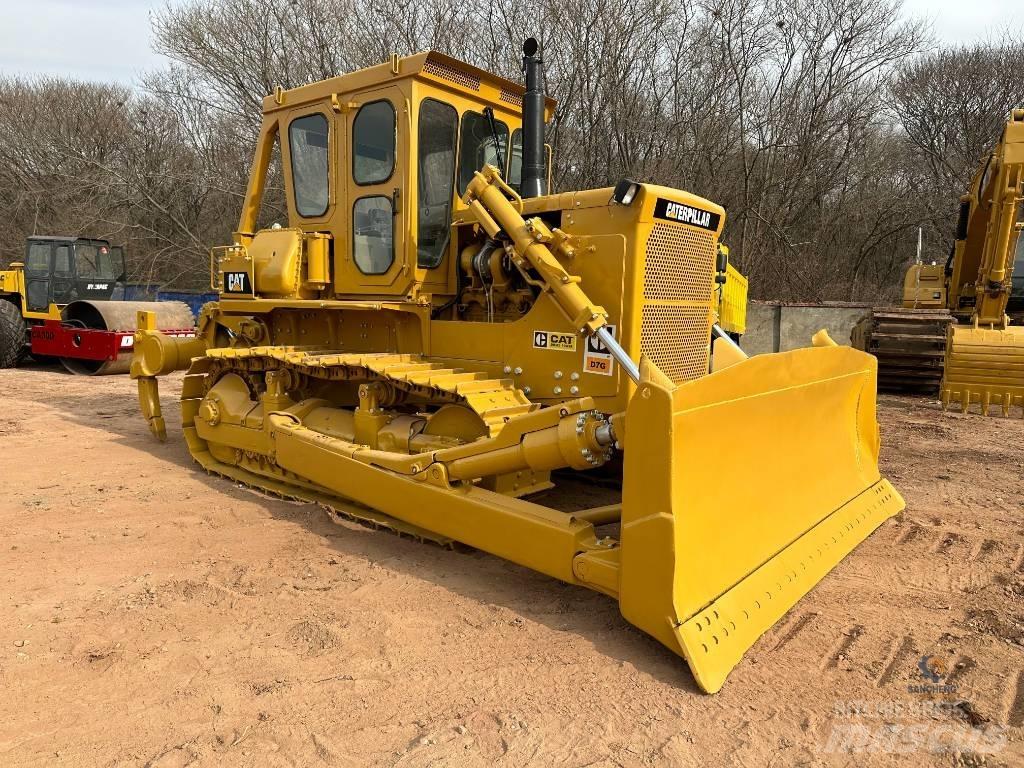 CAT D 7 G Buldooserid