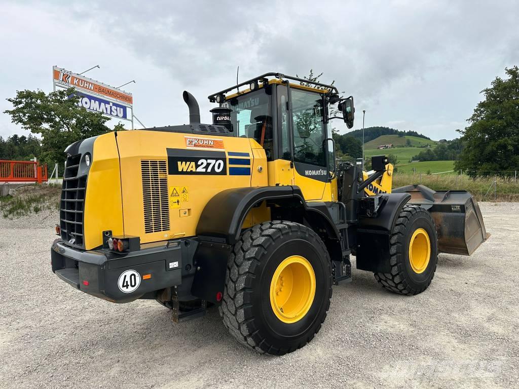 Komatsu WA 270-8 Rataslaadurid