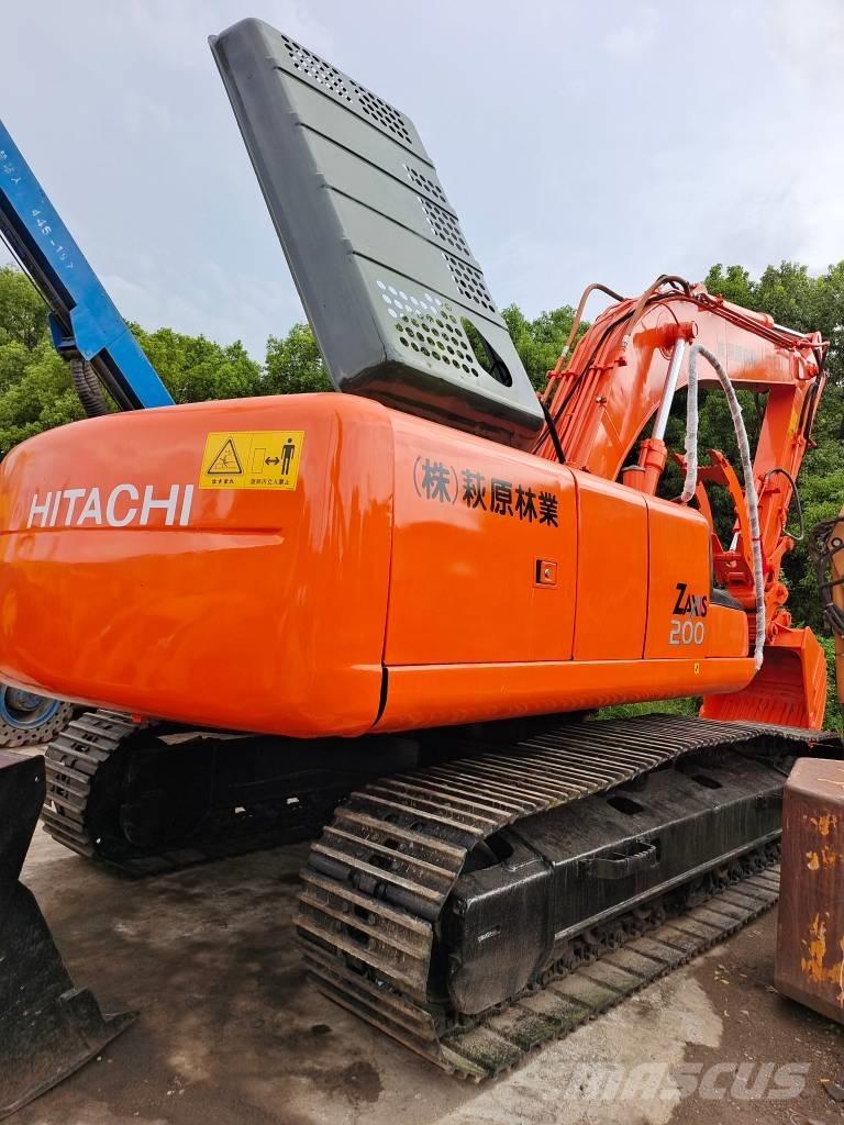 Hitachi ZAXIS 200-3G Roomikekskavaatorid