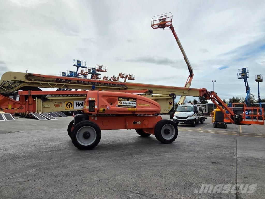 JLG 1250 AJP Iseliikuvad poomtõstukid