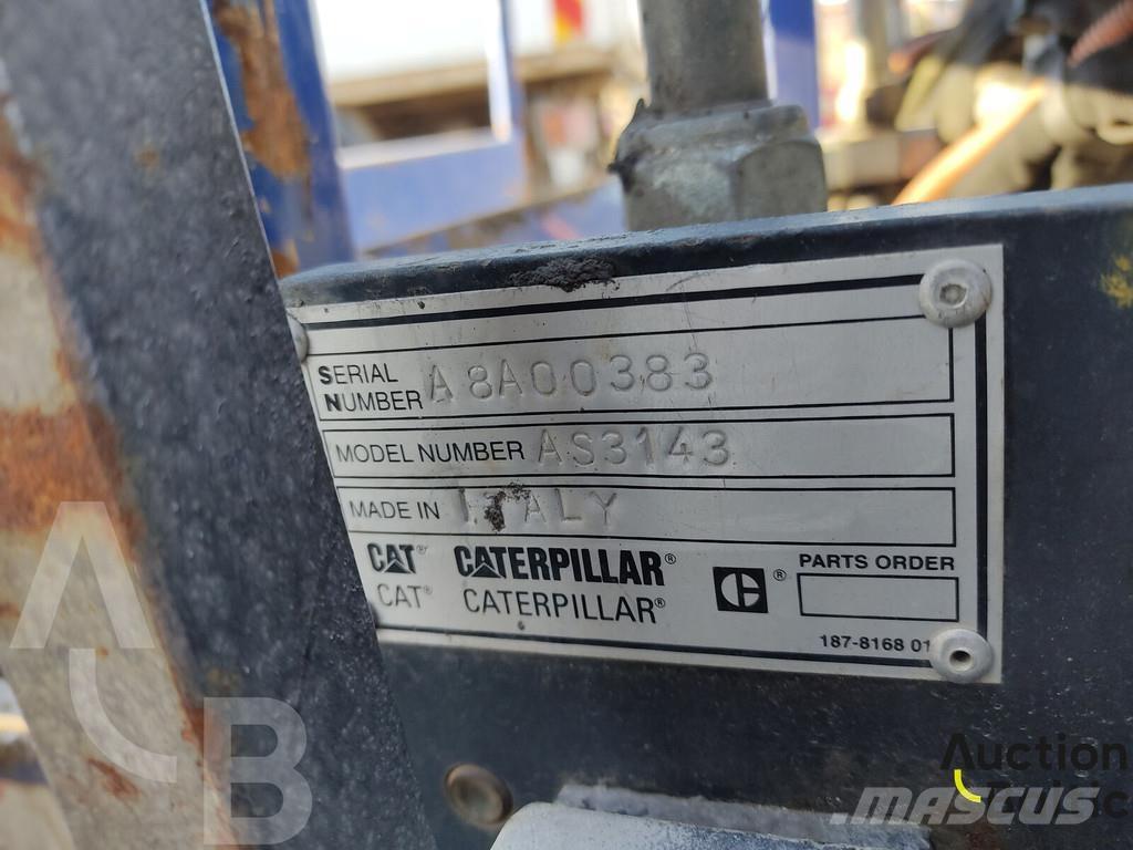 CAT AP 255 E Asfaldilaoturid