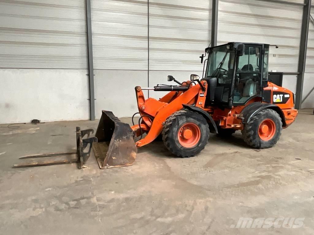 CAT 908 H Rataslaadurid