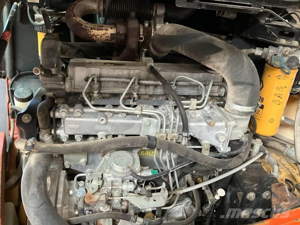 CAT 908 H Rataslaadurid