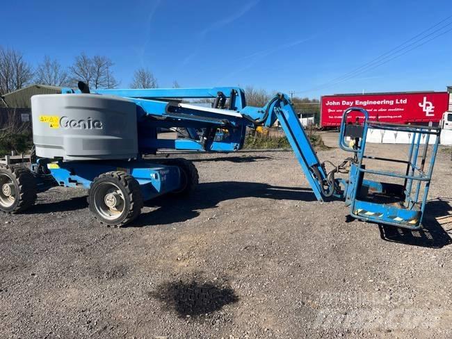 Genie Z 45/25 J Iseliikuvad poomtõstukid