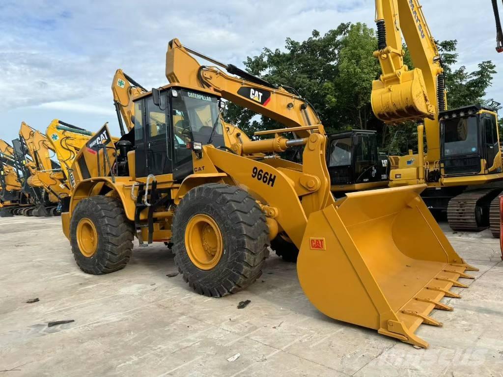 CAT 966 H Rataslaadurid