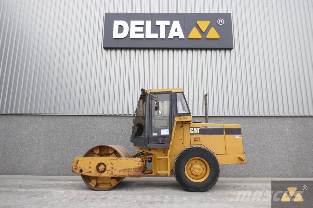 CAT CS433C Ühe trumliga rullid