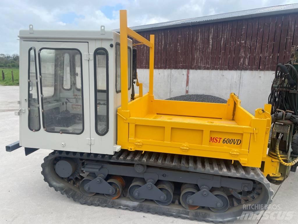 Morooka MST 600 V D Roomikkallurid