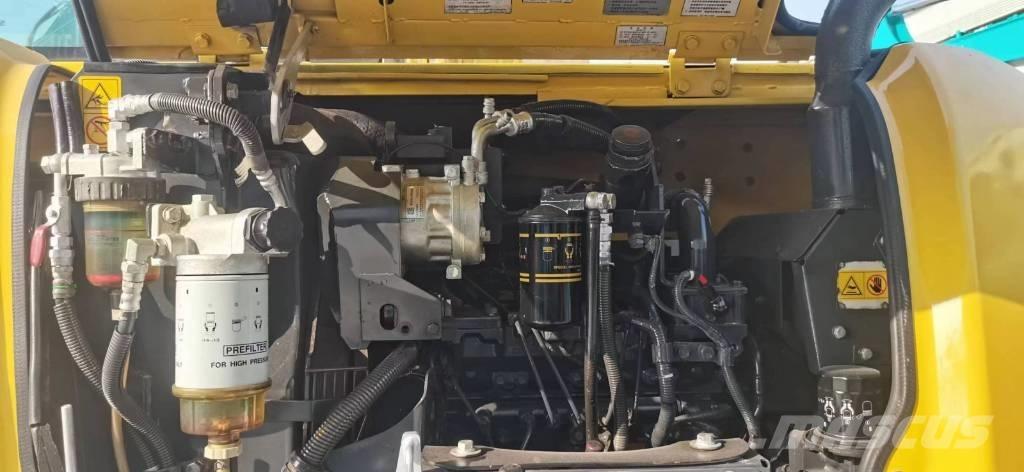Komatsu PC 60 Roomikekskavaatorid