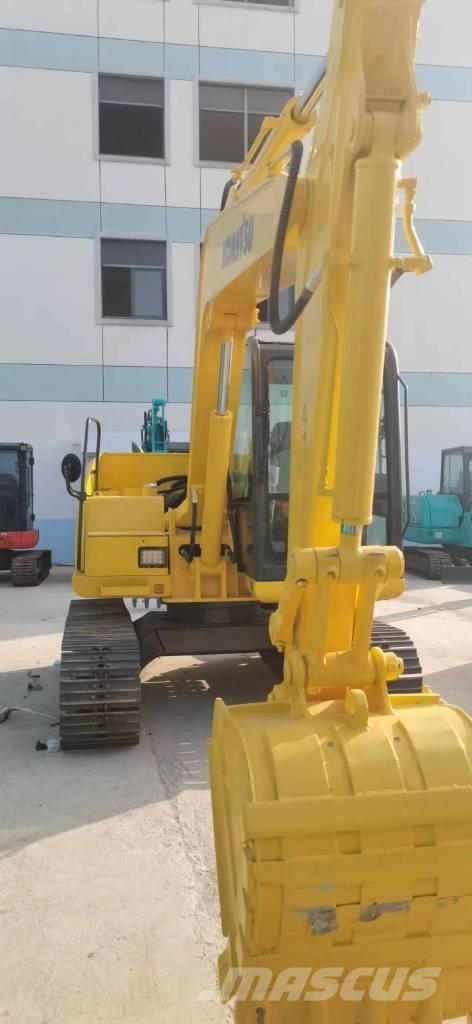 Komatsu PC 60 Roomikekskavaatorid