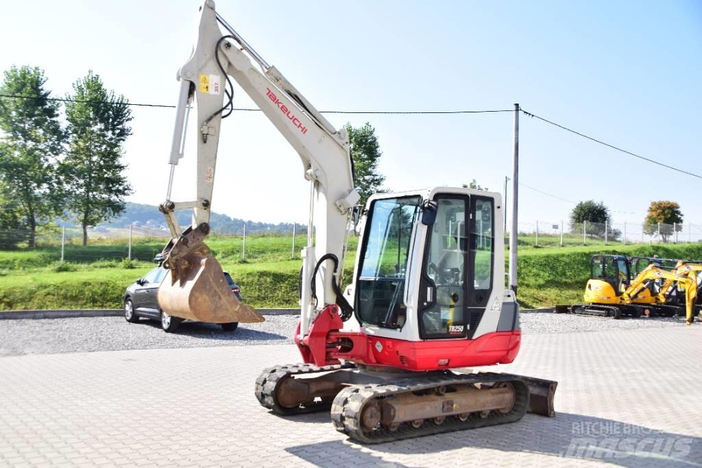 Takeuchi TB250 , A/C Miniekskavaatorid < 7 t
