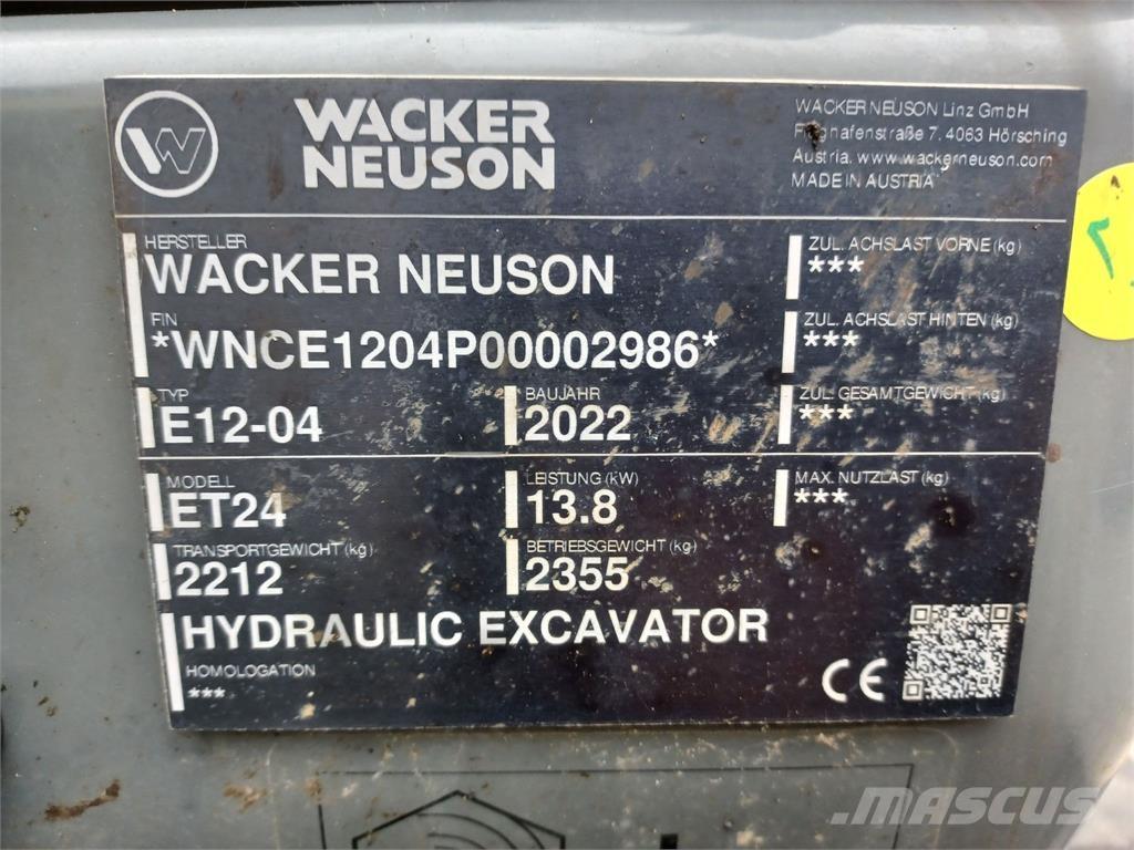 Wacker Neuson ET24 Roomikekskavaatorid