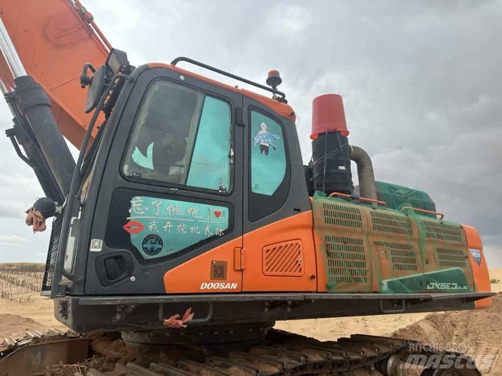 Doosan 520LC-9C Roomikekskavaatorid
