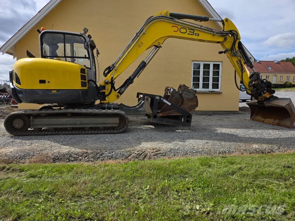 Wacker Neuson 8003 Väikeekskavaatorid 7t-12t