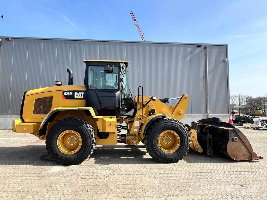 CAT 926M Rataslaadurid