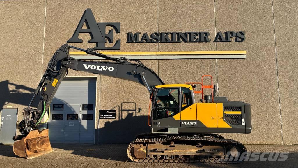 Volvo EC 220 E Roomikekskavaatorid