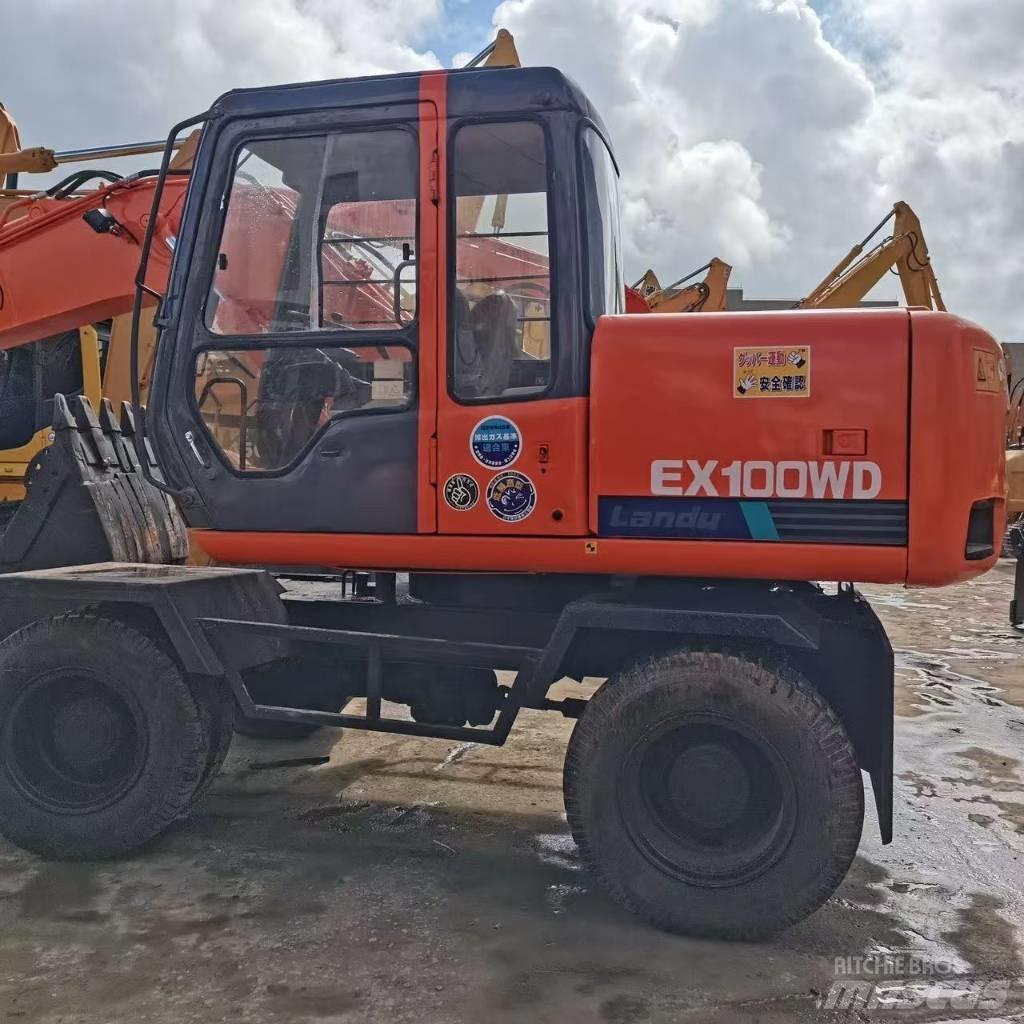 Hitachi EX 100 W D Ratasekskavaatorid