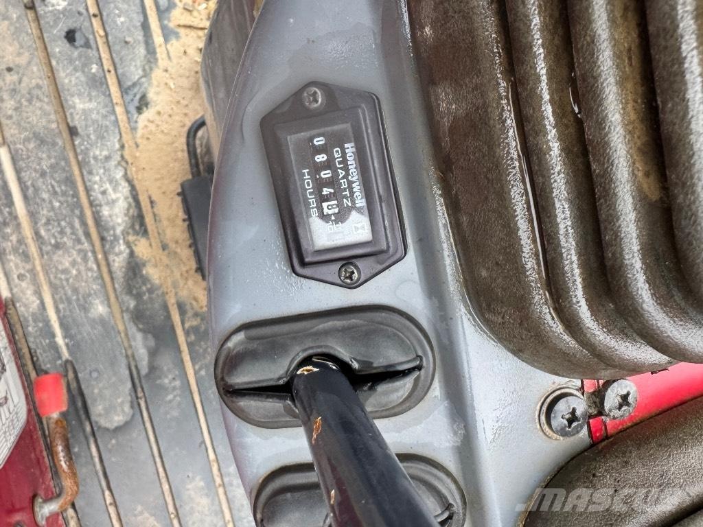 Yanmar SV08 (1D799) Miniekskavaatorid < 7 t