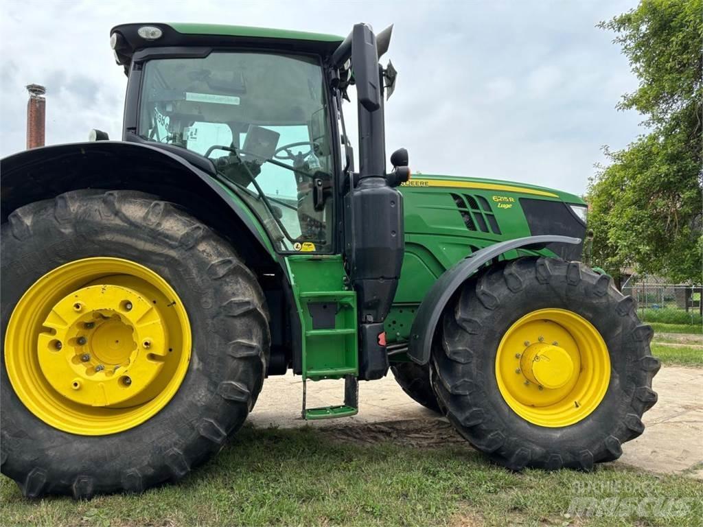 John Deere 6215 R Traktorid