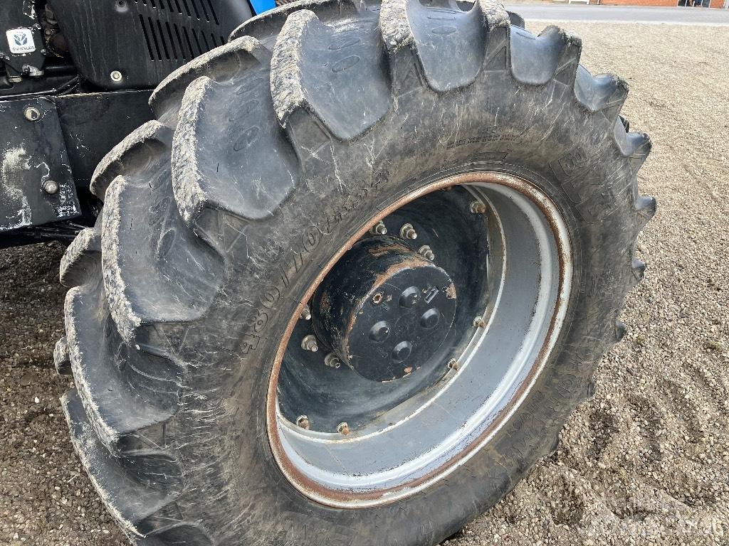 New Holland TG 285 Traktorid