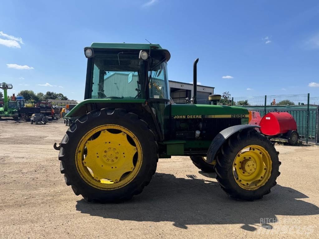 John Deere 2850 Traktorid