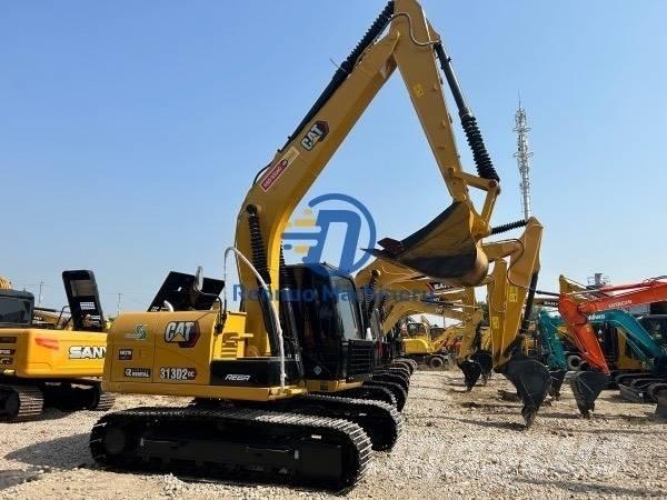 CAT 313 Väikeekskavaatorid 7t-12t