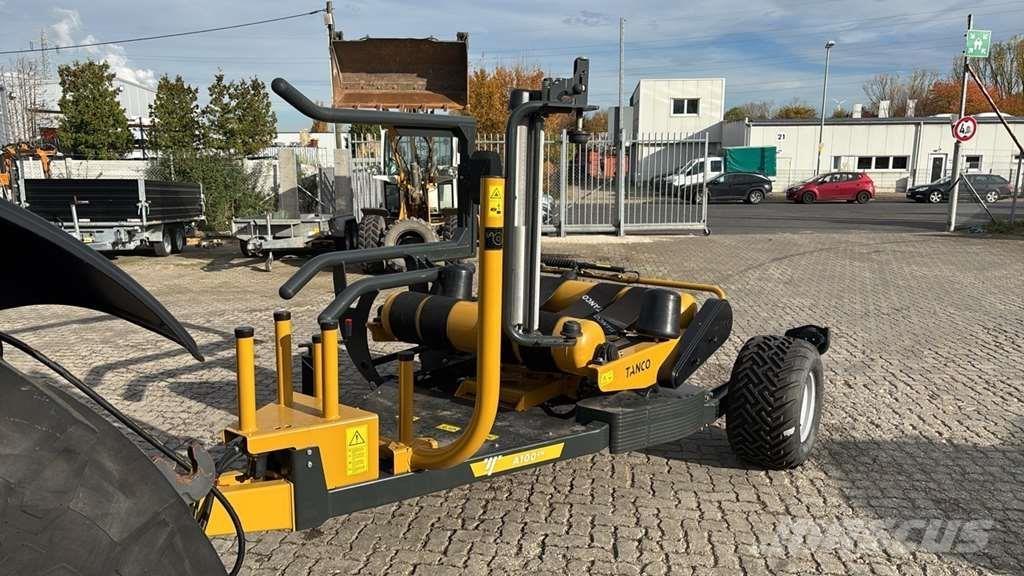 Tanco A100-EH Silokombainid