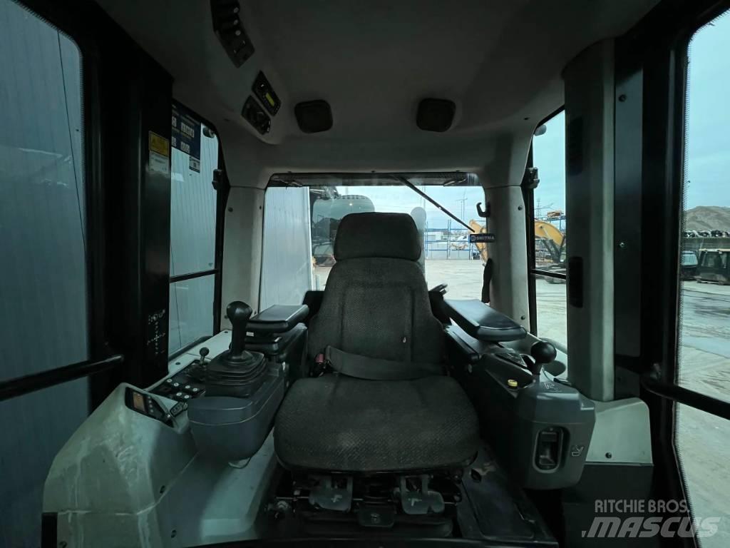 CAT 963D Roomiklaadurid