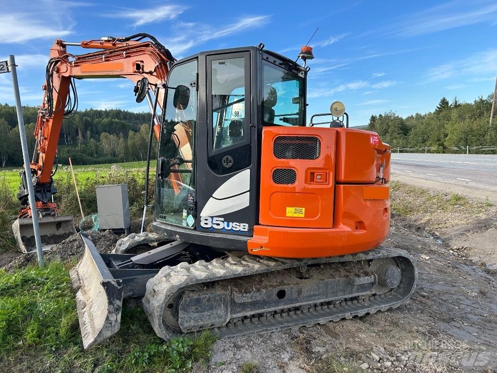 Hitachi ZX 85 US B-6 Väikeekskavaatorid 7t-12t