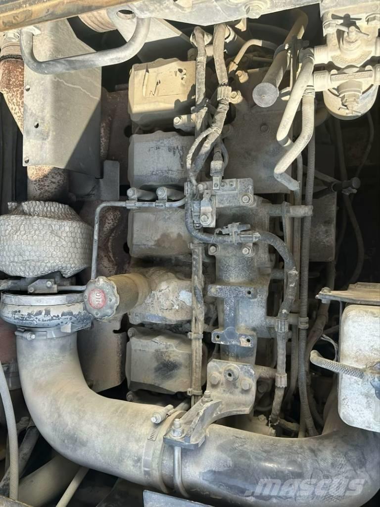 Komatsu PC 500-10 Roomikekskavaatorid