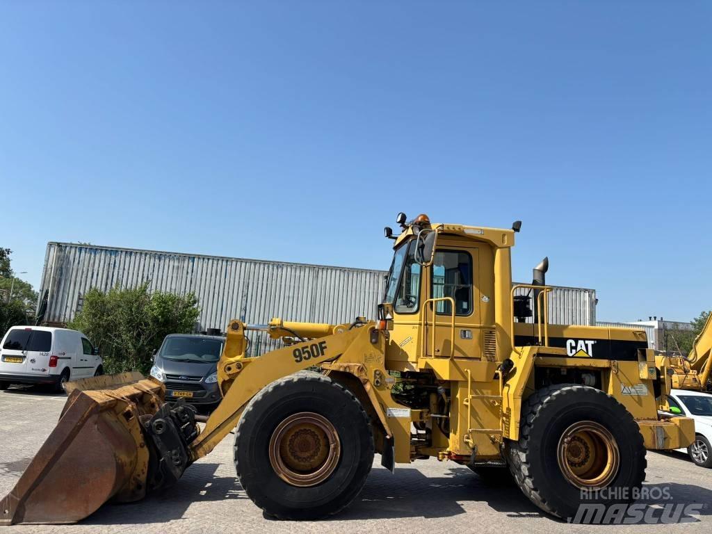 CAT 950 F Rataslaadurid