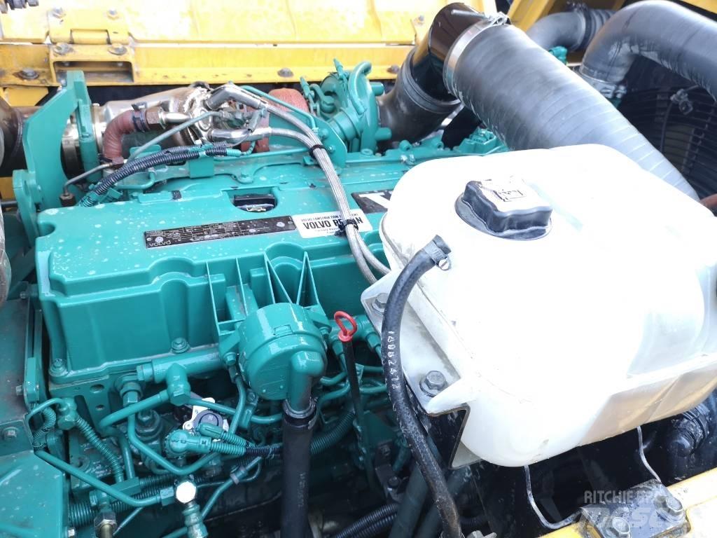 Volvo EC 300 D L Roomikekskavaatorid