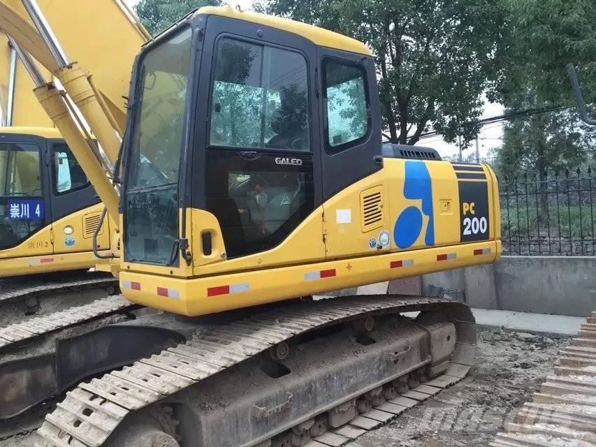 Komatsu pc200-7 Roomikekskavaatorid
