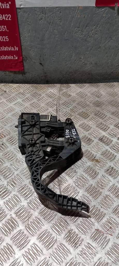Scania R 480    1753411 Kabiinid