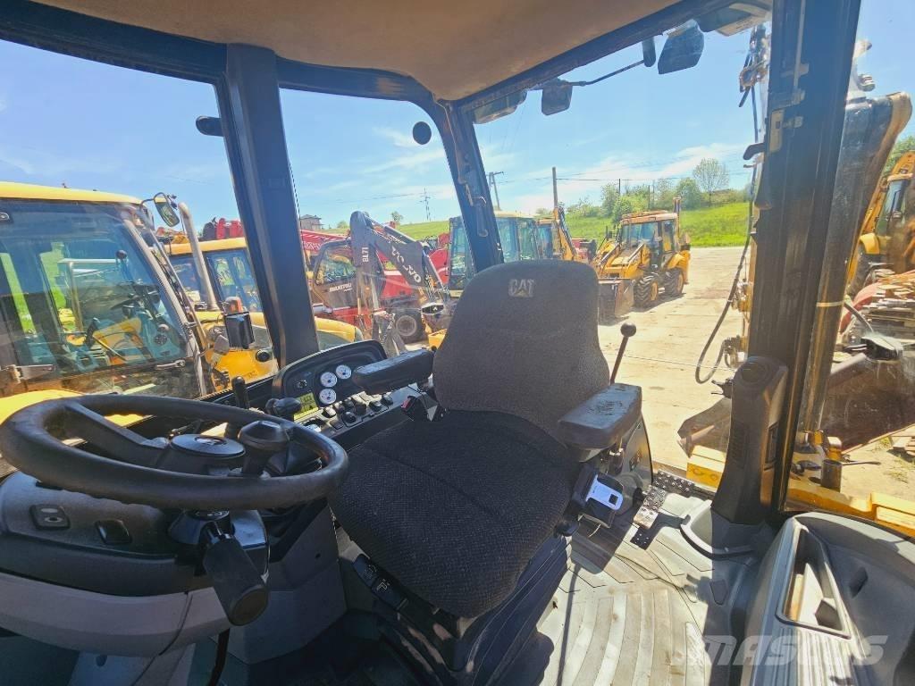 CAT 428 E Ekskavaatorlaadurid
