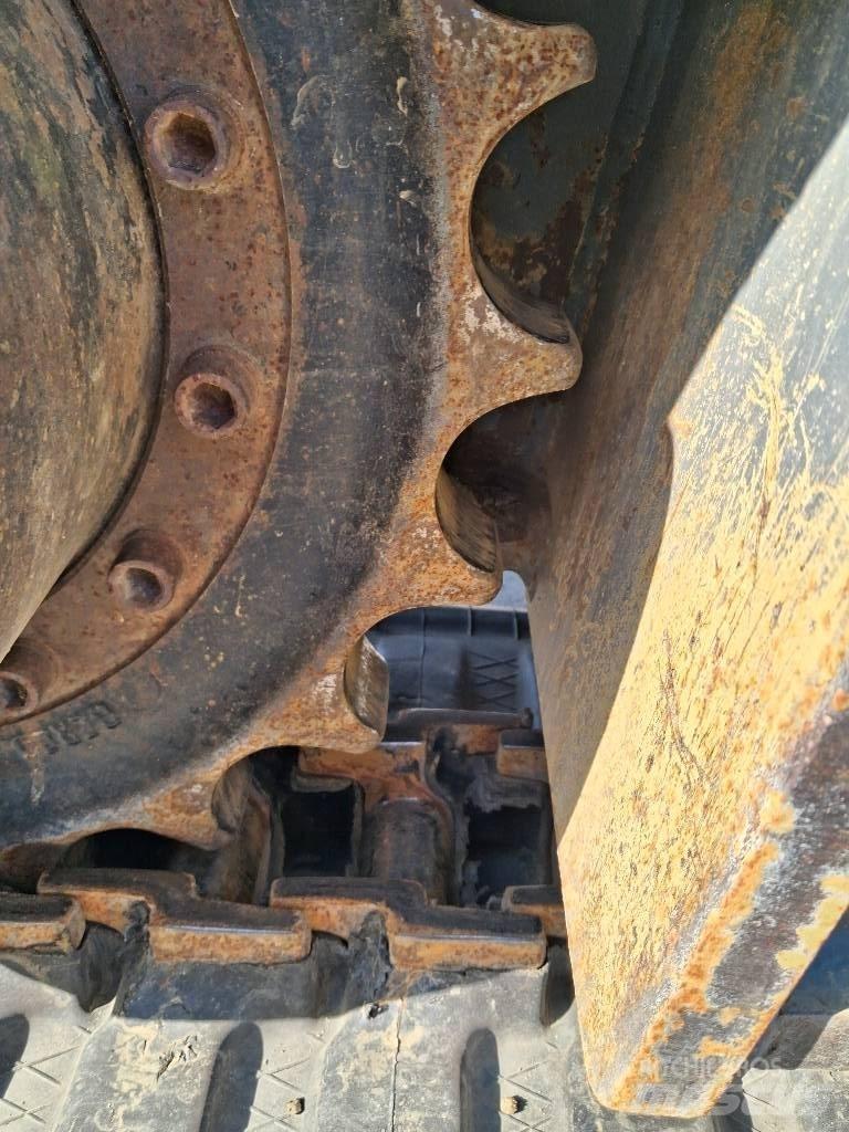 Wacker Neuson ET 145 Roomikekskavaatorid