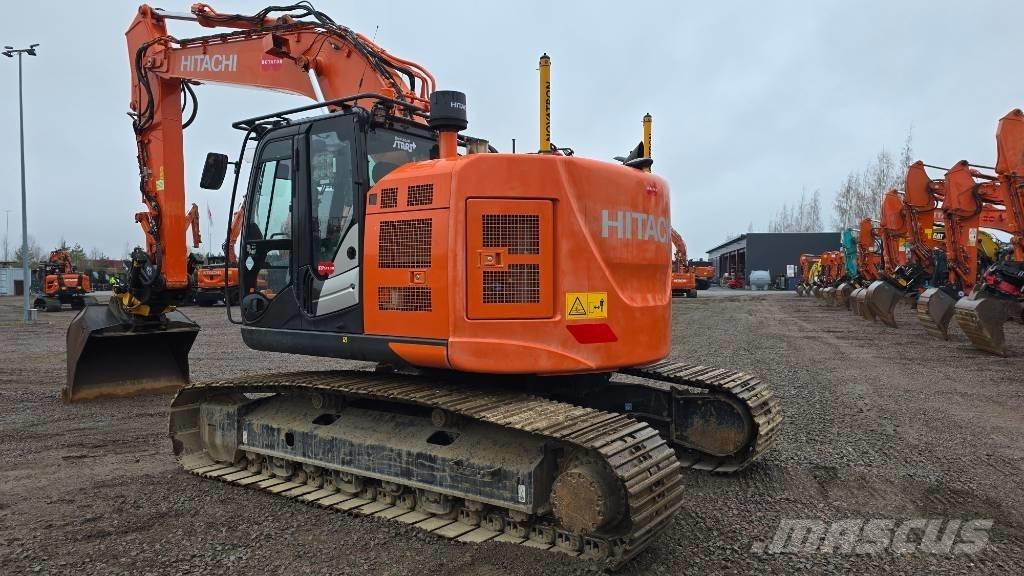 Hitachi ZX 225USLC-6 Roomikekskavaatorid