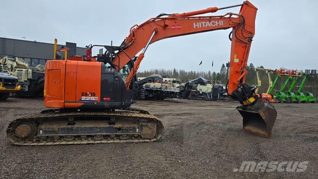 Hitachi ZX 225USLC-6 Roomikekskavaatorid
