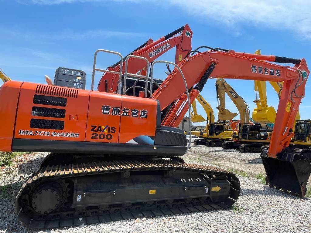 Hitachi ZX200 Roomikekskavaatorid