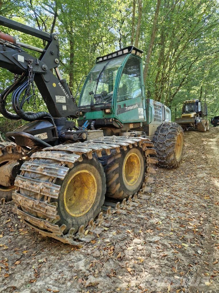 John Deere 1270 D Harvesterid