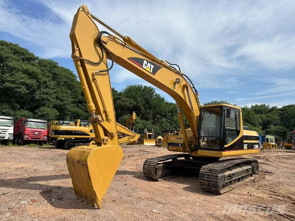 CAT 320 B Roomikekskavaatorid